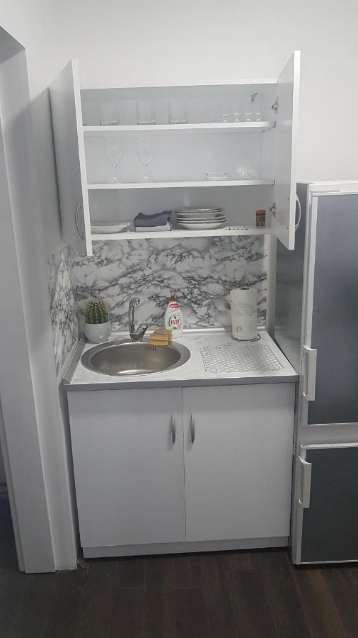 فاليفو Rent A Room Aleksic المظهر الخارجي الصورة