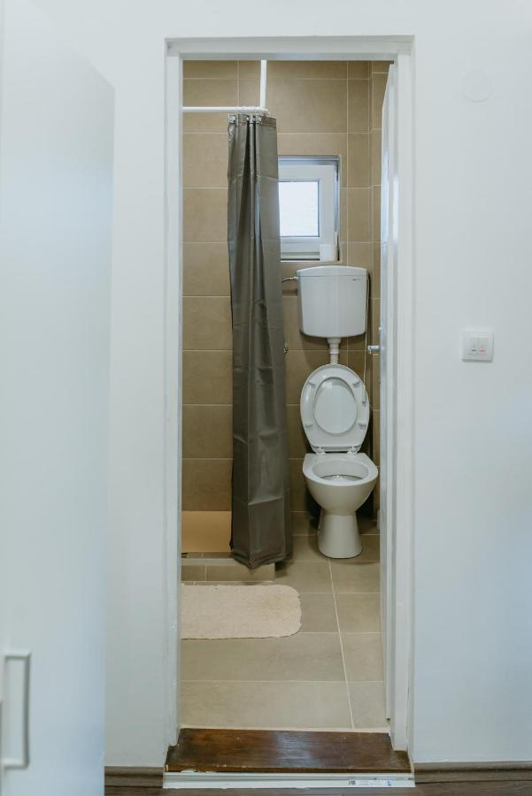 فاليفو Rent A Room Aleksic المظهر الخارجي الصورة