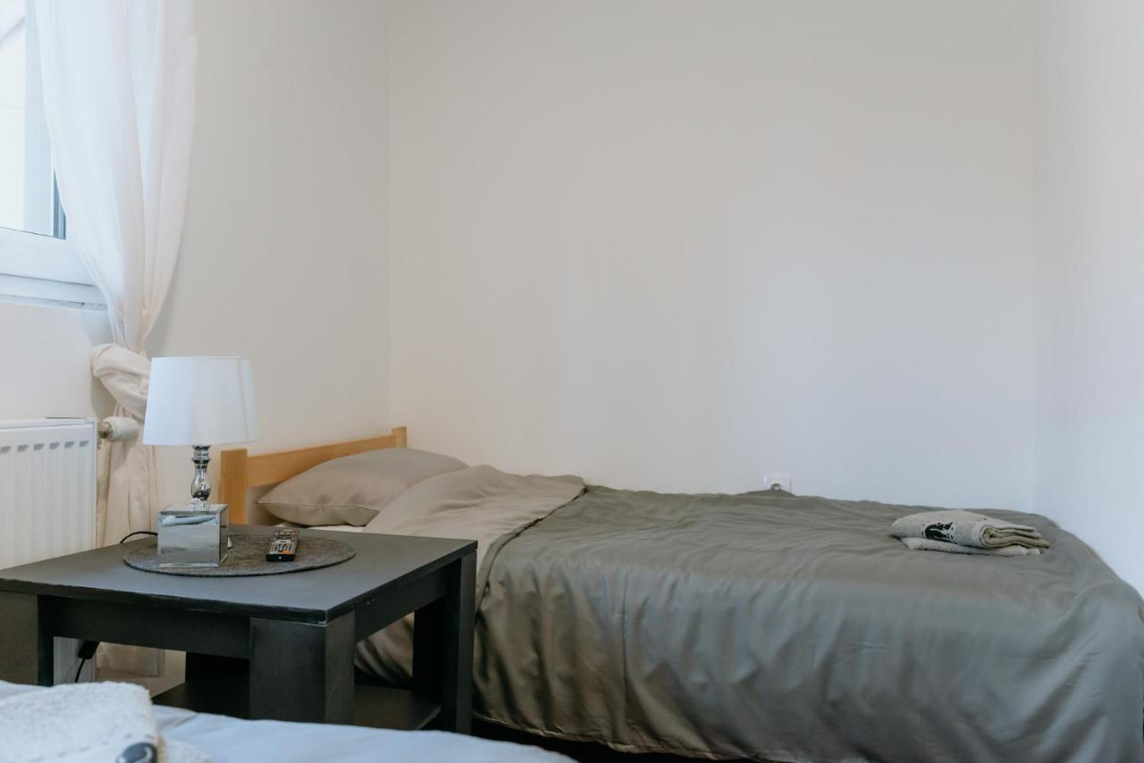 فاليفو Rent A Room Aleksic المظهر الخارجي الصورة
