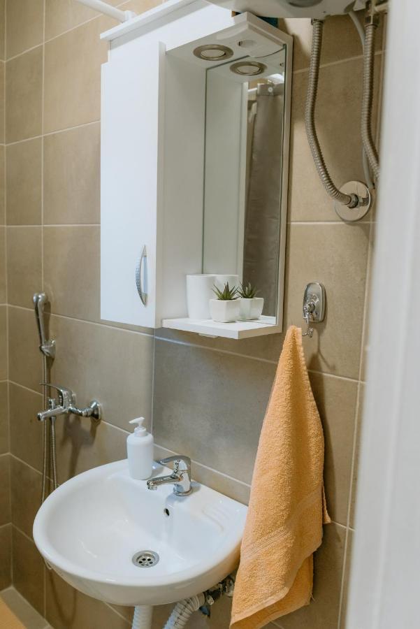فاليفو Rent A Room Aleksic المظهر الخارجي الصورة