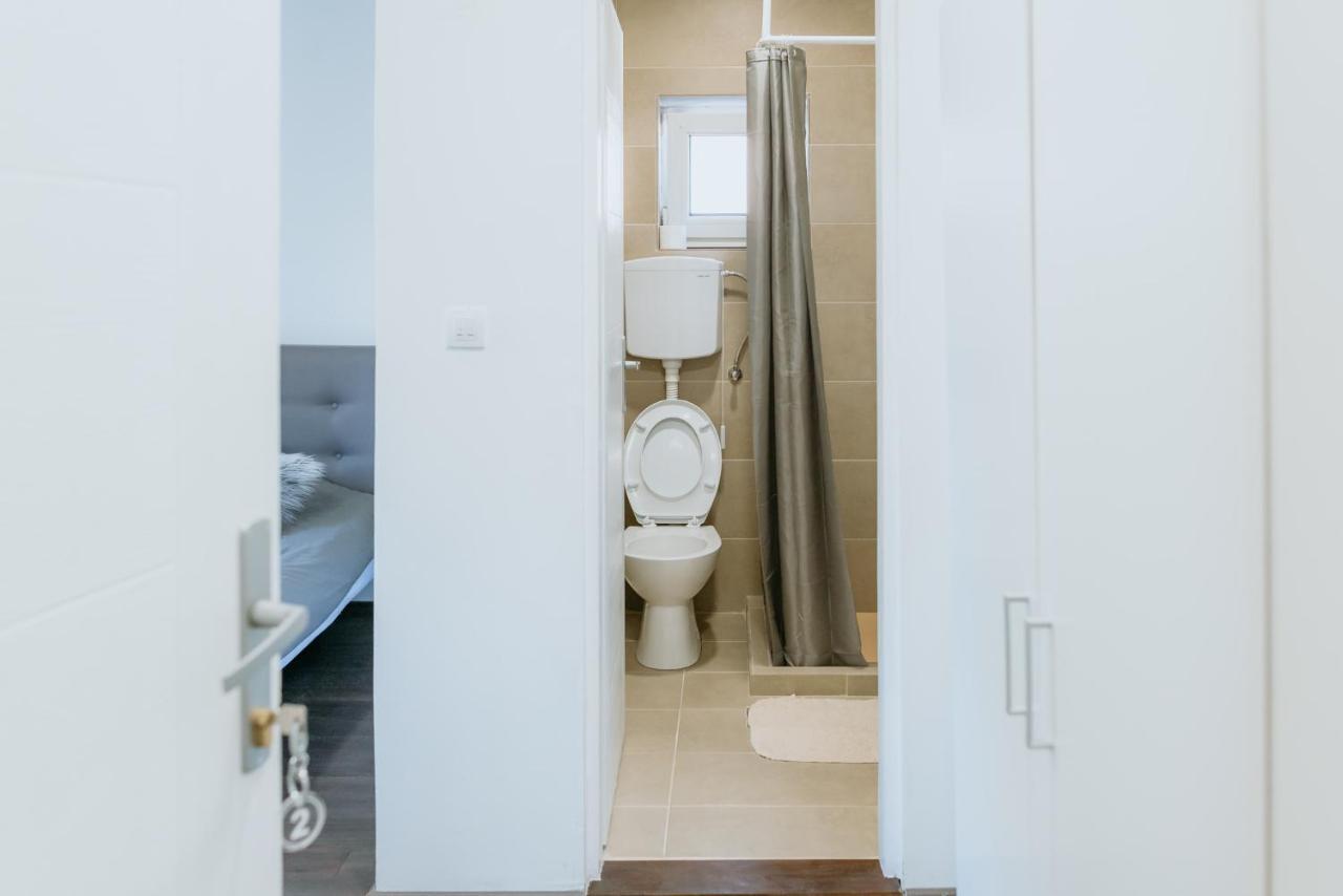 فاليفو Rent A Room Aleksic المظهر الخارجي الصورة