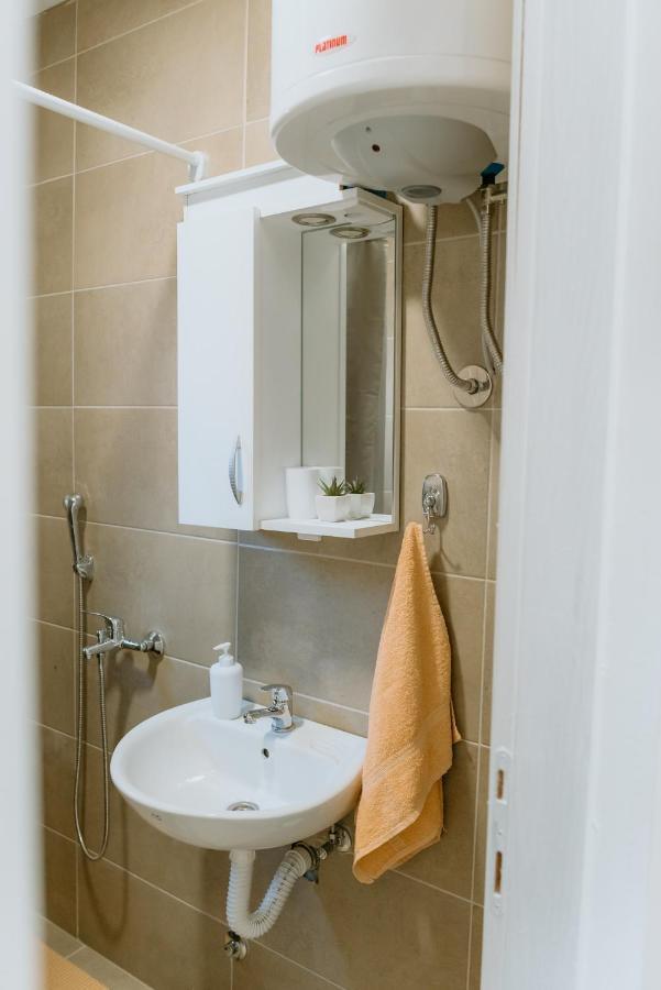فاليفو Rent A Room Aleksic المظهر الخارجي الصورة